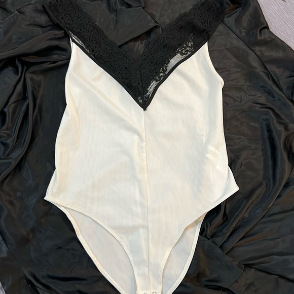 Zara white with black lace bodysuit - Picture 2 of 7